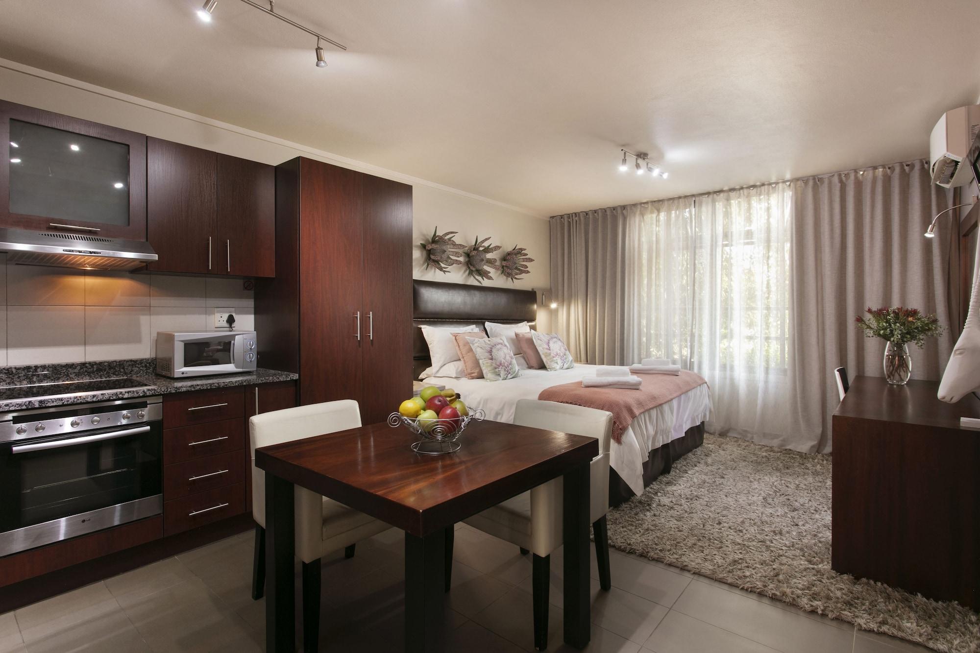 Absolute Farenden Apartments Pretoria-Noord Buitenkant foto